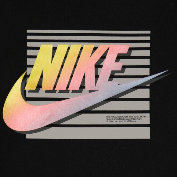 NWT Girls Nike Tee in Black Size S - Picture 5 of 8